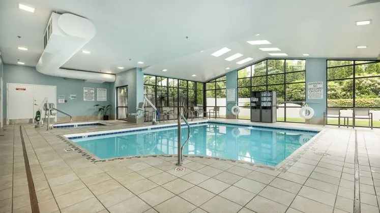 Holiday Inn Express Bellingham - Havuz
