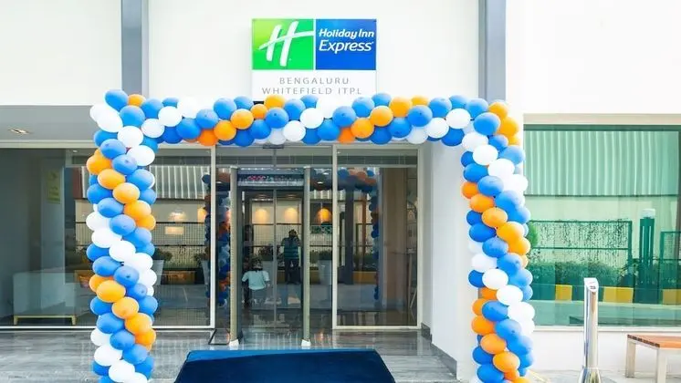 Holiday Inn Express Bengaluru Whitefield Itpl, an IHG Hotel - Dış Mekan