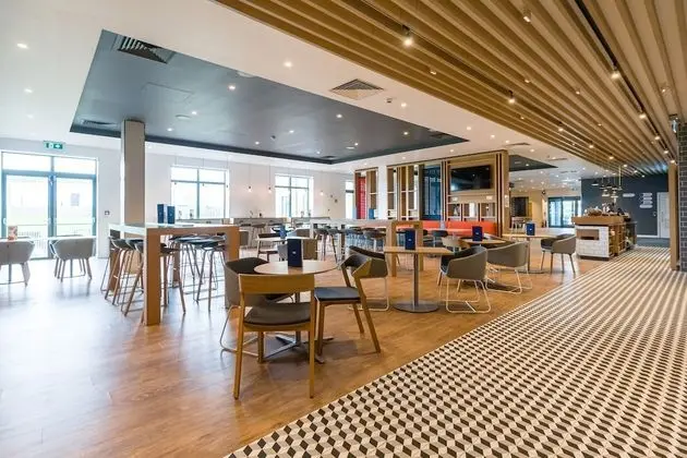 Holiday Inn Express Bodmin - Victoria Junction, an IHG Hotel - Yerinde Yemek