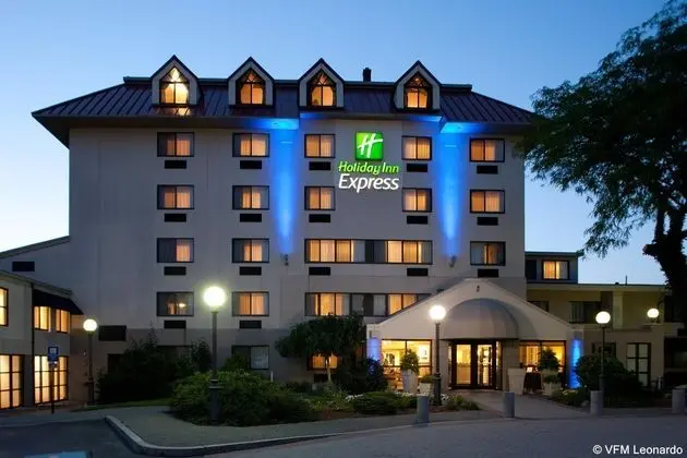 Holiday Inn Express Boston - Waltham