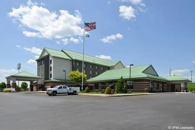 Holiday Inn Express Breezewood