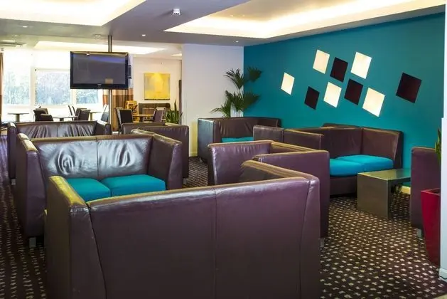 Holiday Inn Express Cambridge - Lobi