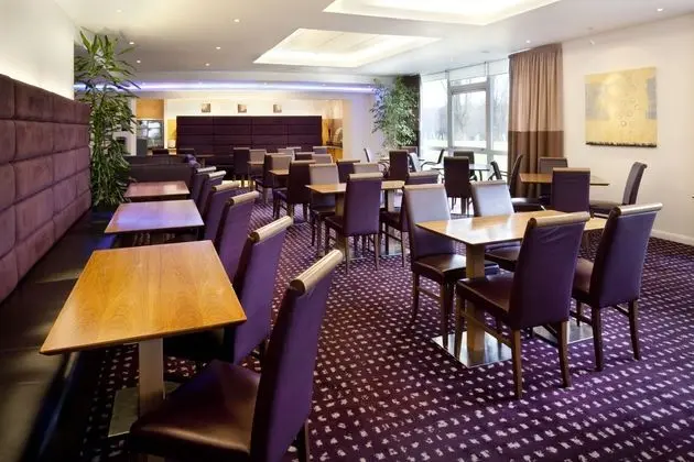 Holiday Inn Express Cambridge - Yerinde Yemek