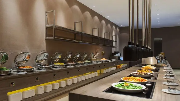 Holiday Inn Express Changbaishan - Yeme / İçme