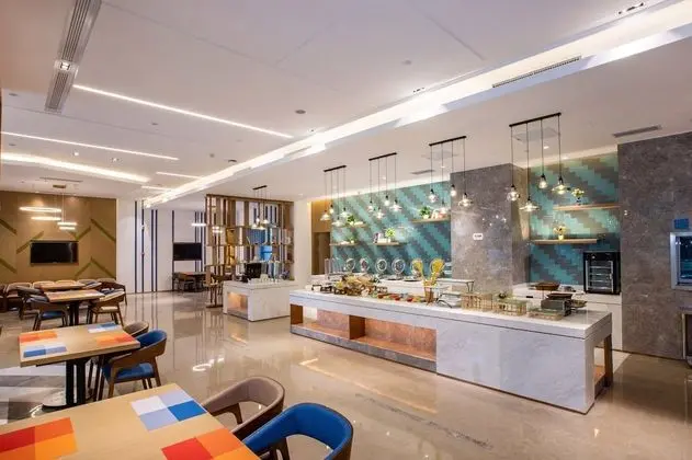 Holiday Inn Express Changzhou Xinbei, an IHG Hotel - Yerinde Yemek