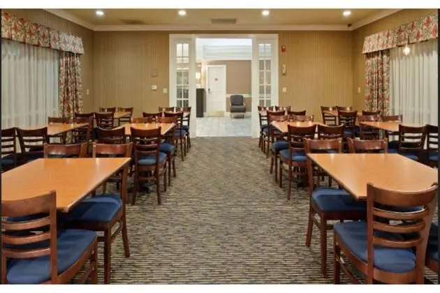 Holiday Inn Express Corning 