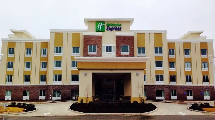 Holiday Inn Express Covington Madisonville