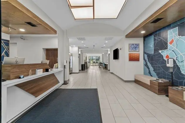 Holiday Inn Express Crockett - Dış Mekan