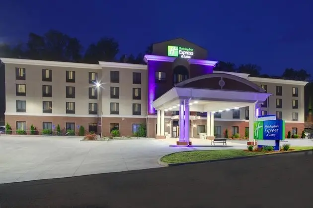 Holiday Inn Express Cross Lanes