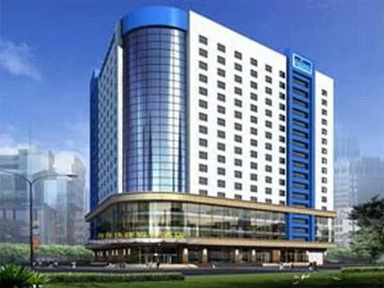 Holiday Inn Express Dalian City Center