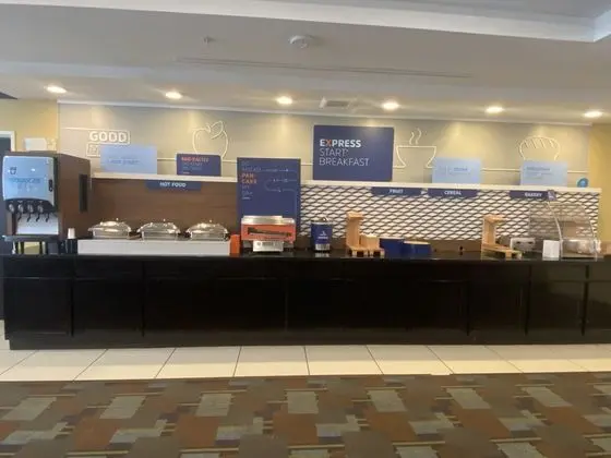 Holiday Inn Express Detroit North - Troy - Oda