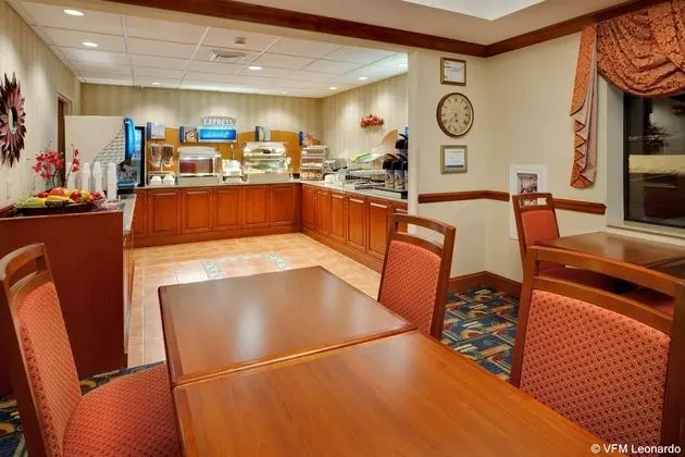 Holiday Inn Express Easton
