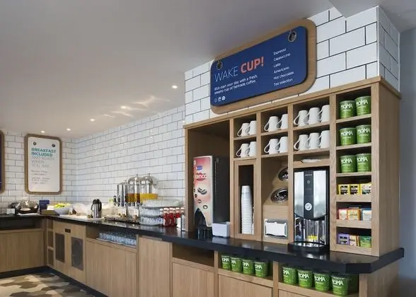 Holiday Inn Express Edinburgh - Leith Waterfront, an IHG Hotel - Yerinde Yemek