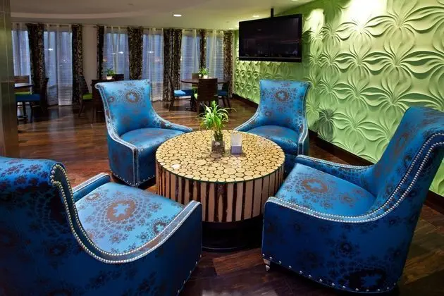 Holiday Inn Express Fishers - Lobi