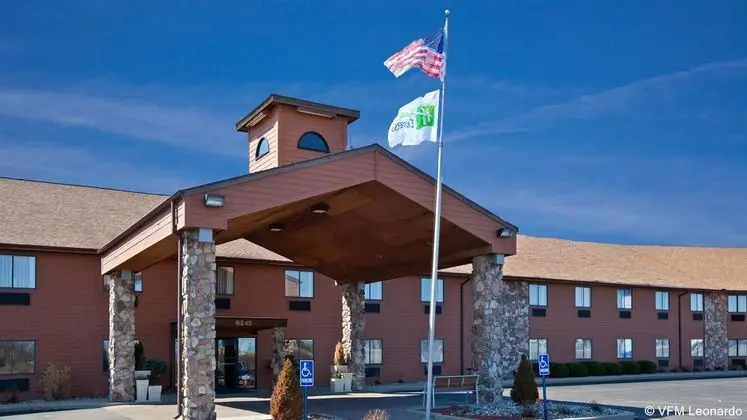 Holiday Inn Express Fremont (Angola Area)