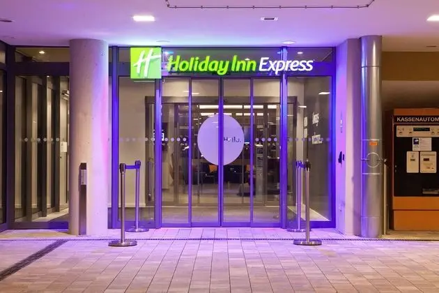 Holiday Inn Express Furth, an IHG Hotel - Dış Mekan