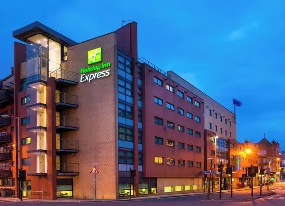 Holiday Inn Express Glasgow City Riverside - Öne Çıkan Resim