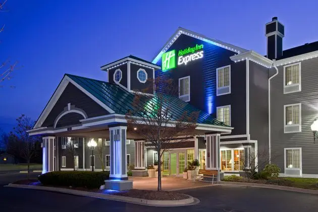 Holiday Inn Express Grand Rapids SW