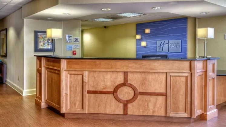 Holiday Inn Express Greenville - Lobi