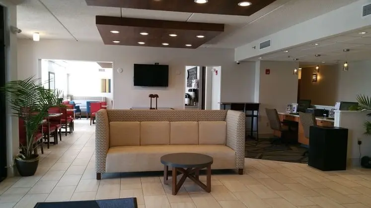 Holiday Inn Express Harrisburg East - Dış Mekan