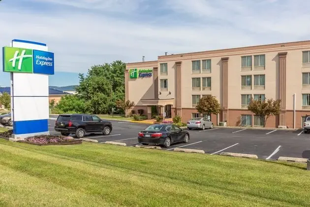 Holiday Inn Express Harrisburg SW - Mechanicsburg - Dış Mekan