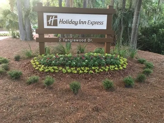 Holiday Inn Express Hilton Head Island, an IHG Hotel
