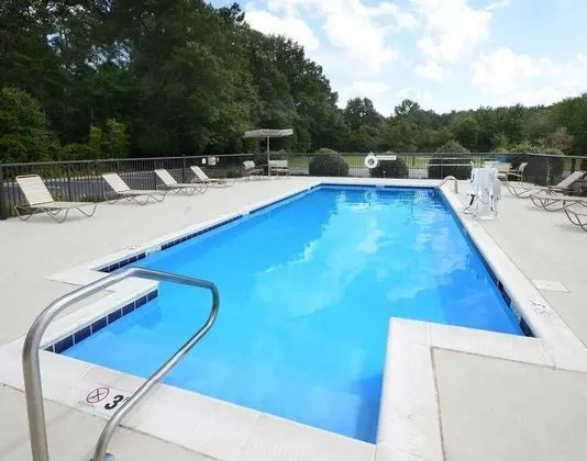 Holiday Inn Express Hopewell - Fort Lee Area, an IHG Hotel - Havuz