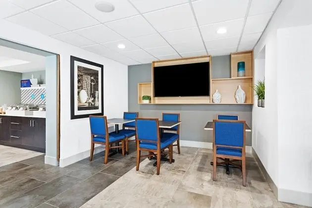 Holiday Inn Express Hopewell - Fort Lee Area, an IHG Hotel - Lobi