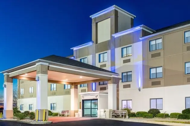 Holiday Inn Express Howe Sturgis, Mi - Öne Çıkan Resim