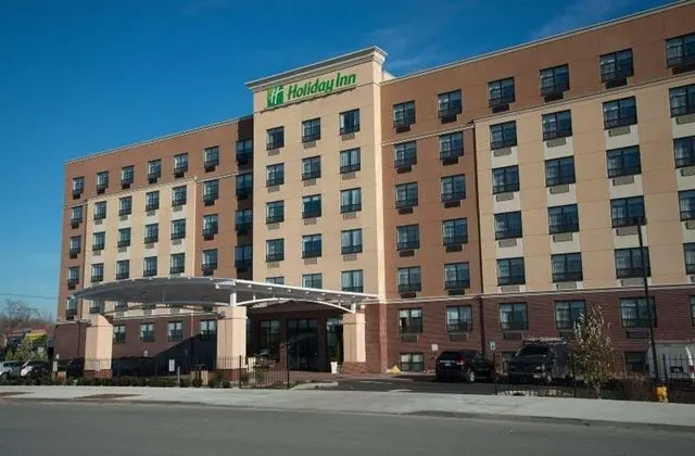 Holiday Inn Express JFK