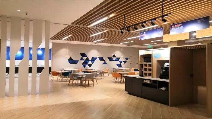 Holiday Inn Express Jiangmen Jianghai, an IHG Hotel - Yerinde Yemek