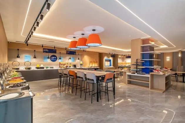 Holiday Inn Express Jinan Airport Zone, an IHG Hotel - Yerinde Yemek