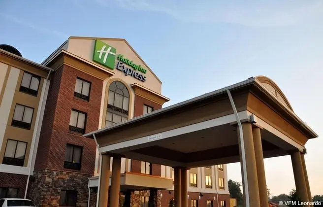 Holiday Inn Express Johnson City