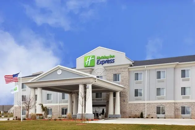 Holiday Inn Express Le Roy - Bloomington Area