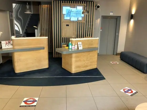 Holiday Inn Express London Victoria - Dış Mekan
