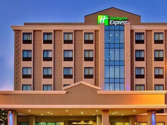 Holiday Inn Express Los Angeles Airport