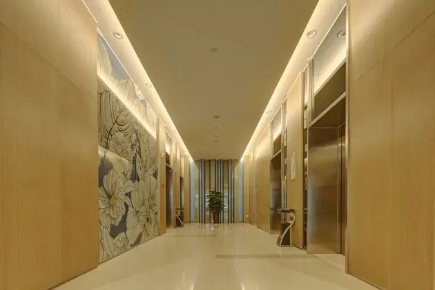 Holiday Inn Express Luoyang Yichuan - Lobi