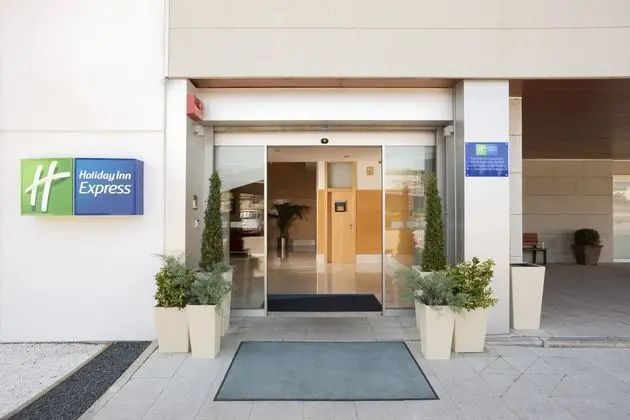 Holiday Inn Express Madrid Alcobendas - Dış Mekan