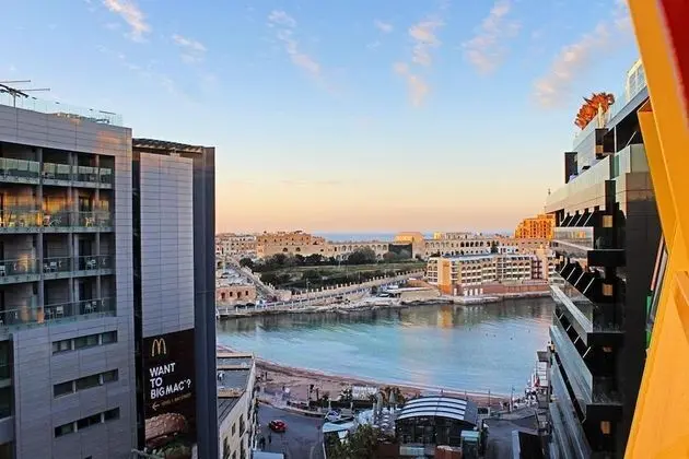 Holiday Inn Express Malta, an IHG Hotel