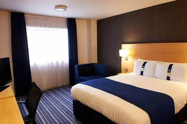 Holiday Inn Express Manchester Airport - Genel