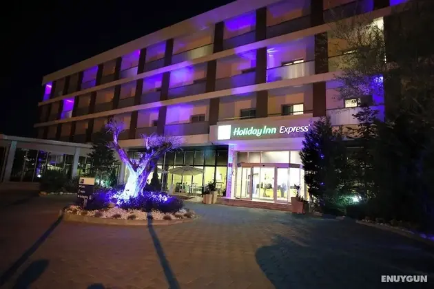 Holiday Inn Express Manisa - West, an IHG Hotel