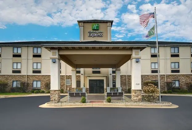 Holiday Inn Express Marshall - Dış Mekan