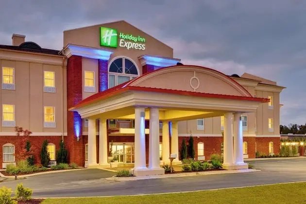 Holiday Inn Express McComb - Dış Mekan