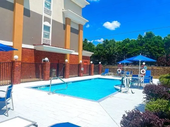 Holiday Inn Express McComb - Havuz