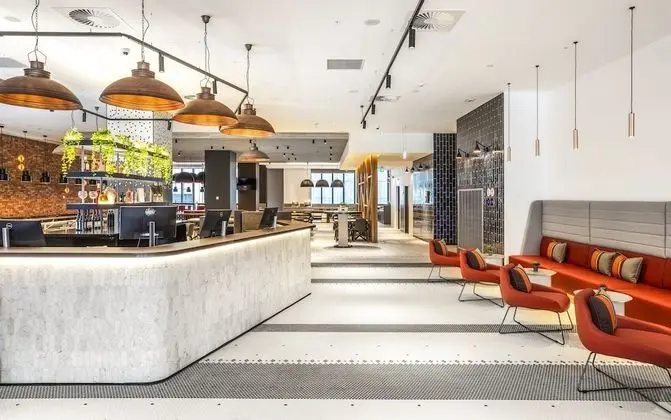 Holiday Inn Express Melbourne Little Collins, an IHG Hotel - Lobi