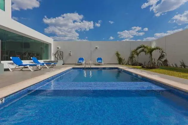 Holiday Inn Express Merida