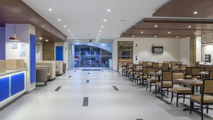 Holiday Inn Express Mexico Basilica, an IHG Hotel - Dış Mekan