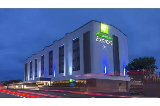 Holiday Inn Express Mexico - Toreo