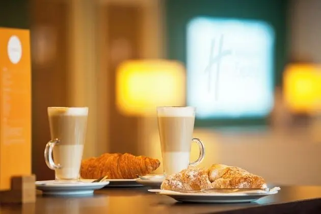 Holiday Inn Express Middlesbrough - Centre Square, an IHG Hotel - Yerinde Yemek
