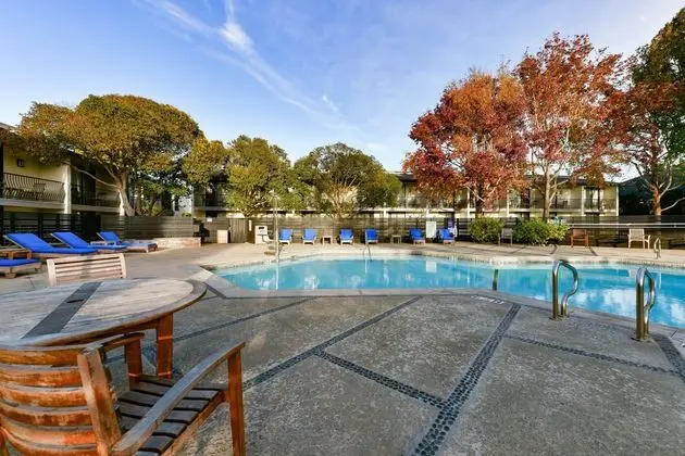 Holiday Inn Express Mill Valley San Francisco Area - Havuz